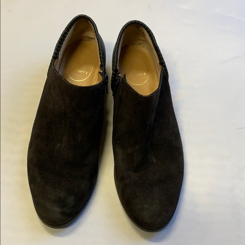 JACK ROGERS black suede shoes
